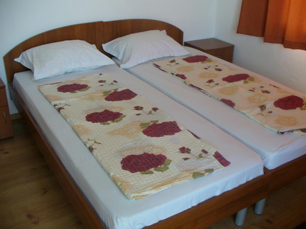 Zora Guest House Primorsko Exterior foto