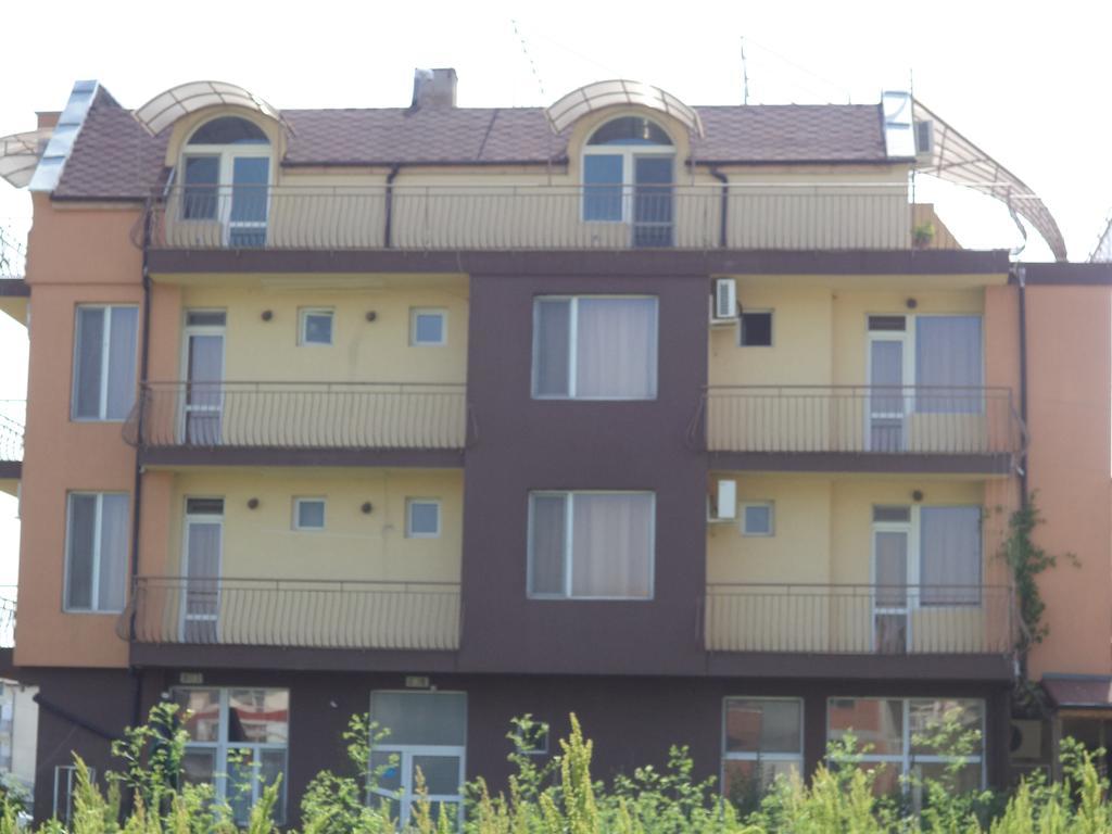 Zora Guest House Primorsko Cameră foto